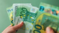 Еврото дойде, спекулата тръгна: Сигнали за драстични поскъпвания