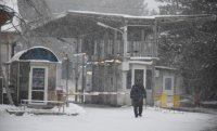 Ограничения по границите: Спират тировете на ГКПП &bdquo;Стрезимировци&ldquo;, очакват се затруднения към Гърция