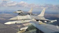 Вашингтон инвестира стотици милиони във F-16 за Украйна