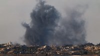 Най-малко 12 загинали при израелски въздушни удари по Газа