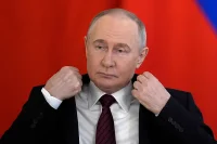 Москва изпраща сигнал: Арктика привлича всички, но Русия има предимство