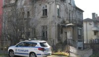 Труп на мъж бе открит в &bdquo;Къщата на ужасите&ldquo; в Бургас