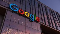 Google урежда дело за $68 милиона заради тайно записване на разговори (СНИМКИ)
