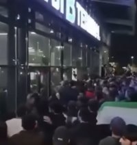 Антисемити щурмуваха летището в Дагестан в търсене на хора с израелски произход (ВИДЕО)