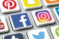 Сериозни проблеми за Meta, Snapchat и TikTok, вълна от съдебни искове срещу онлайн платформите залива САЩ