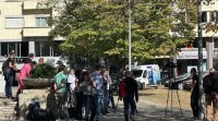 СКАНДАЛ В ПАРЛАМЕНТА: Отказаха да допуснат журналистите в сградата, където се изслушва шефът на ДАНС за скандала с машините за гласуване