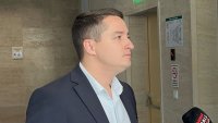 MEDIAMALL заклещи депутата Божанков с неудобни въпроси (ВИДЕО)