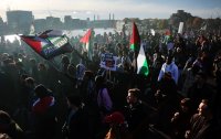 Многохилядно шествие в Лондон с искане за прекратяване на огъня между Израел и "Хамас"