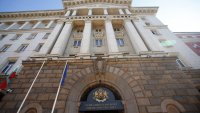 На извънредно заседание днес правителството обсъжда промени в данъчните закони