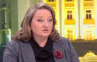 Деница Сачева защити промените за изборните секции и смесения вот