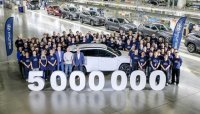 Hyundai отбеляза 5 милиона произведени коли в Чехия