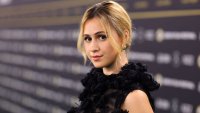 Мария Бакалова се снима с Райън Рейнолдс в нов филм