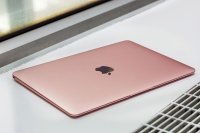 Колко издържа батерията на MacBook и как да я оптимизирате