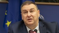Емил Радев: Без силна отбрана няма сигурна Европа