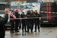 Експлозия разруши сграда на военната полиция в Русия, има загинали и ранени