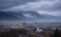 Времето днес: Облаци над страната, превалявания на изток и бурен вятър в планините