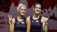 Сестри Стоеви се класираха на полуфиналите на турнира по бадминтон в Базел
