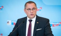 Лидерът на AfD обвини Тръмп в създаване на заплаха от Трета световна война