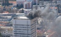 Пожар в общинската сграда в Разград наложи евакуация на служители (ВИДЕО)