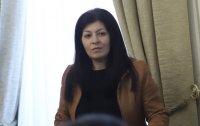 Пиарът на Бойко, Севделина Арнаудова, поздрави лицата, които я арестуваха преди време, по случай годишнината