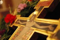 Днес е голям празник: Кръстопоклонна неделя