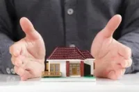 Имотният пазар в застой: силен спад на продажбите
