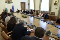 Подготвят се мерки за бизнеса заради кризата в Близкия изток