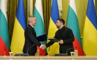Вижте какво всъщност гласи скандалното 10-годишно споразумение между България и Украйна