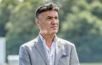 България се прощава с Боби Михайлов на 4 април: Силни послания от съпругата му и Христо Стоичков