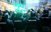 Напрежение в Белград: Сблъсъци с жандармерията след трагичен инцидент със студентка (ВИДЕО)