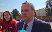 Министър Адемов: Ще проверим всички сигнали за натиск върху уязвими групи преди изборите