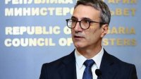 Служебният енергиен министър: Има неформален таван на надценките на горивата