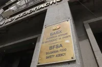 БАБХ откри 35 тона негодна храна край Пловдив