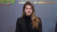 Мария Недина отхвърли опасения за дългова криза