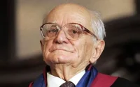 106 години от рождението на писателя Валери Петров