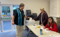 Започна гласуването на българите в чужбина за 52-рото Народно събрание