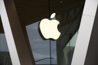 Apple сменя лидера си за първи път от 2011 г.