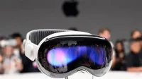 Apple работи върху ново поколение виртуални очила
