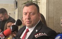 Петър Петров: Промените в правилника на парламента са противоконституционни