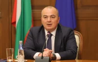Министър Абровски: Община Варна е гледала &bdquo;с широко затворени очи&ldquo; как &bdquo;КУБ&ldquo; най-нагло си строят