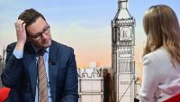 Британски министър се разплака в ефир, след коментар от жертва на изнасилване (ВИДЕО)