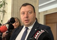 &bdquo;Възраждане&ldquo; настоява за компенсации при некачествени ВиК услуги (ВИДЕО)