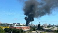 Пожар в Бургас: Пламъци обхванаха района на зеленчуковата борса
