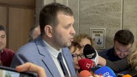 СКАНДАЛ в коалицията ПП ДБ: Депутати от ДСБ скочиха на Асен Василев (ВИДЕО)