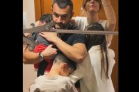 Антон и Ива дариха Васил Божков с трето внуче