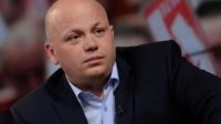 Симов: Парламентът не е легитимен да боядиса сградата на НС, камо ли да се занимава с Конституцията