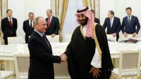 Русия и Саудитска Арабия си стиснаха ръцете! Призоваха всички членове на ОПКЕ+ за съкращение на петрола
