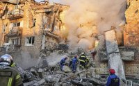 Ад в небето: Над 100 дрона и балистични ракети поразиха цели в Русия и Украйна при нова размяна на удари