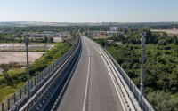 Възстановяват изцяло двупосочното движение на Дунав мост при Русе