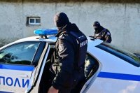 Спречкване между 300 души, 12 простреляни: Полицията с подробности за ромското меле в Асеновград